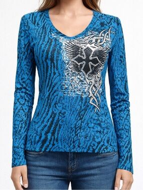 Rock & Roll Cowgirl turquoise embellished tee size medium western cowgirl bling